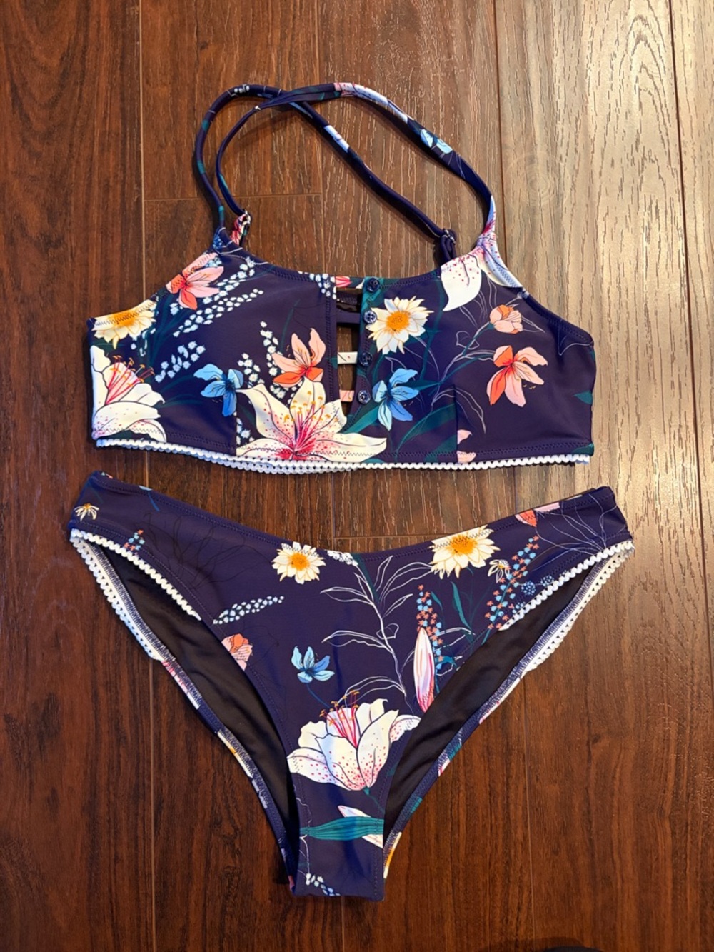 Cupshe Navy Floral Bikini Set
